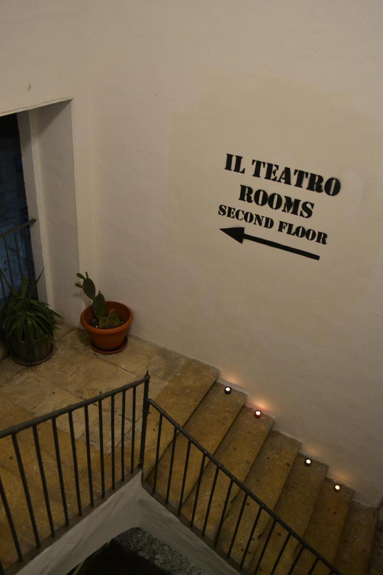 Il Teatro Rooms Catania Exterior photo